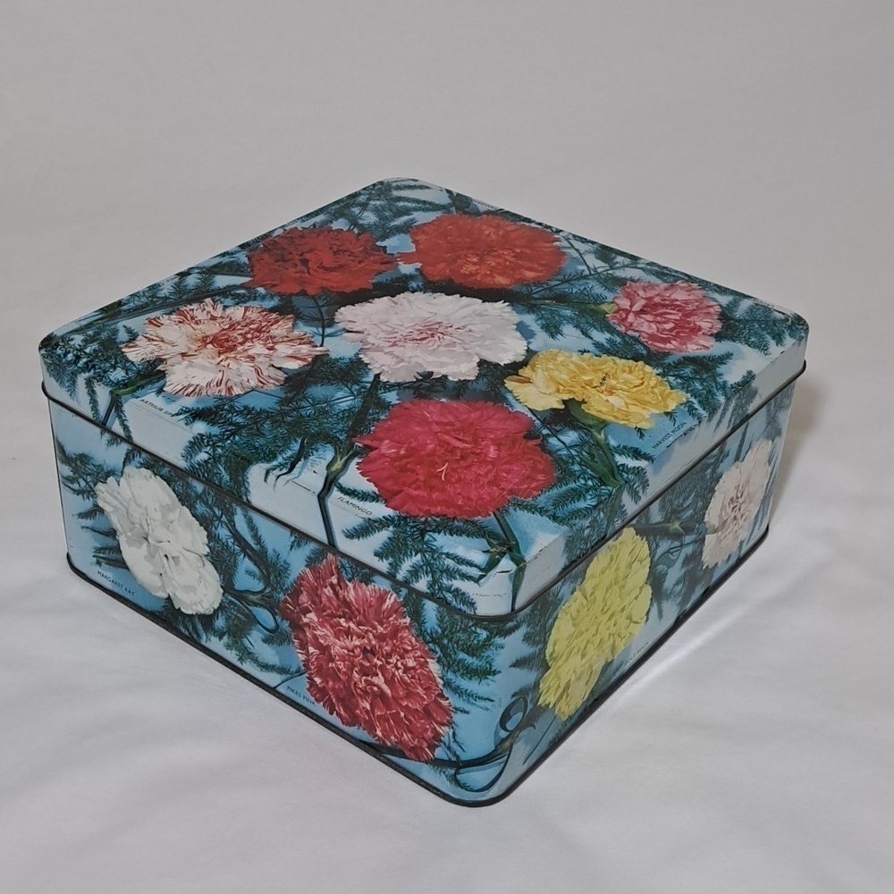 RARE Carr’s of England Floral Tin 💐 | Vintage Cookie Box | Hood-Cottagecore